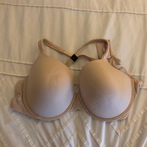 38DDD Victoria’s Secret Bra